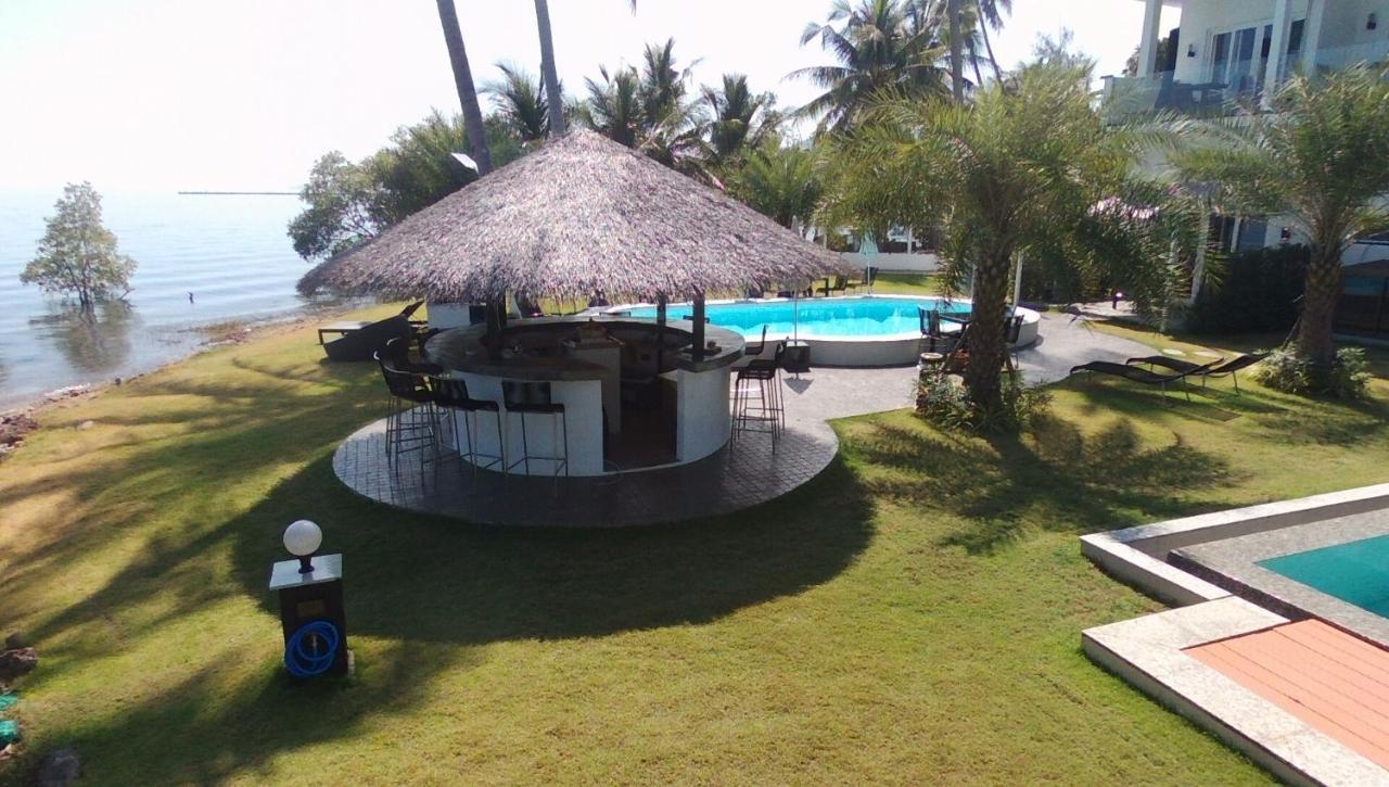 Ganze Villa Beachfront-Pool-Villa-Apartment Ко-Чанг Екстер'єр фото
