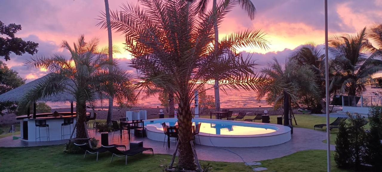 Ganze Villa Beachfront-Pool-Villa-Apartment Ко-Чанг Екстер'єр фото