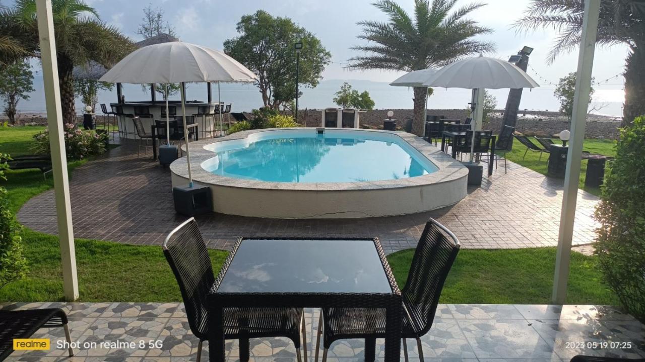 Ganze Villa Beachfront-Pool-Villa-Apartment Ко-Чанг Екстер'єр фото